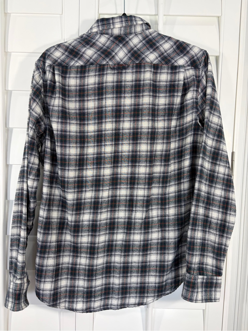 Jachs Classic Recycled Flannel Plaid Button-Down Shirt (M) - Picture 2 of 8